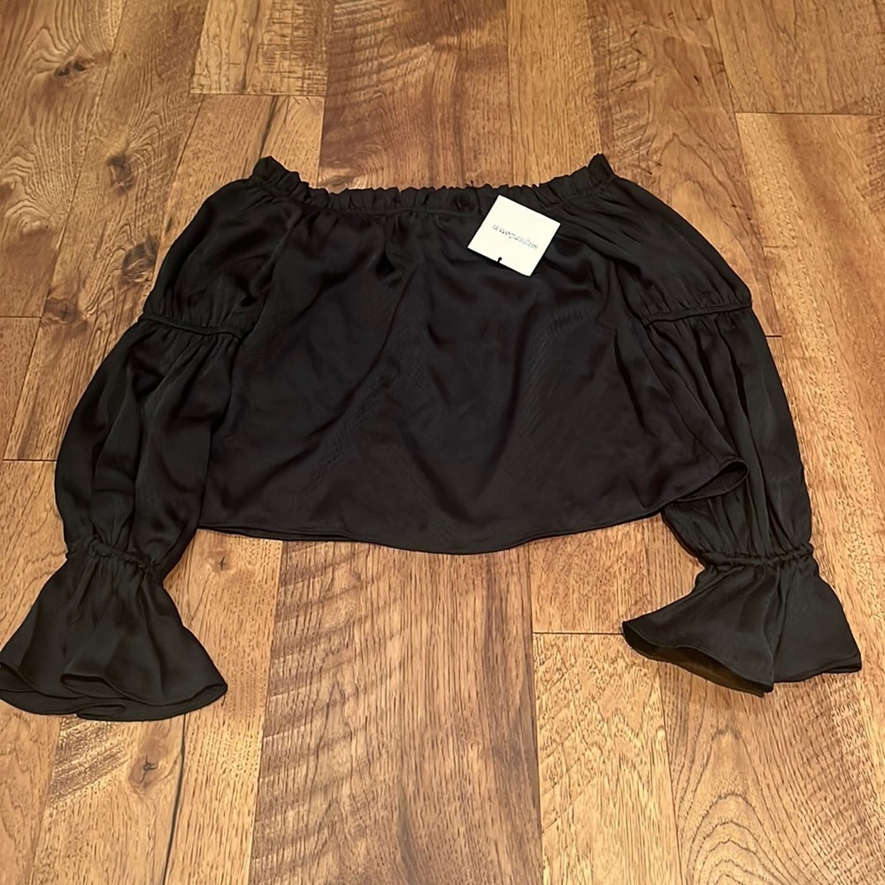 NWT Superdown Woman’s Black Long Sleeve Top Size XXS